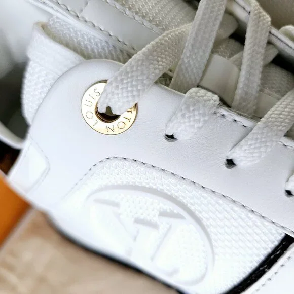 LOUIS VUITTON Run Away Sneaker - Picture 2 of 16